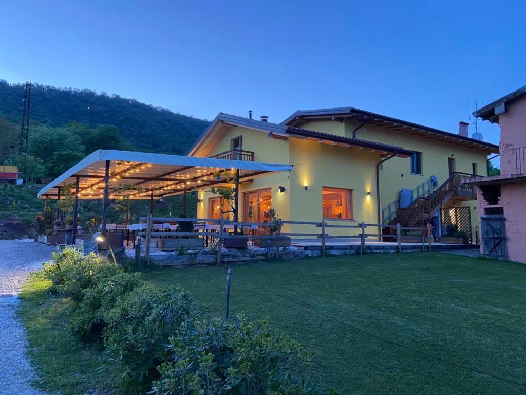 Agriturismo La Soglia Del Parco Ranica Bagian luar foto