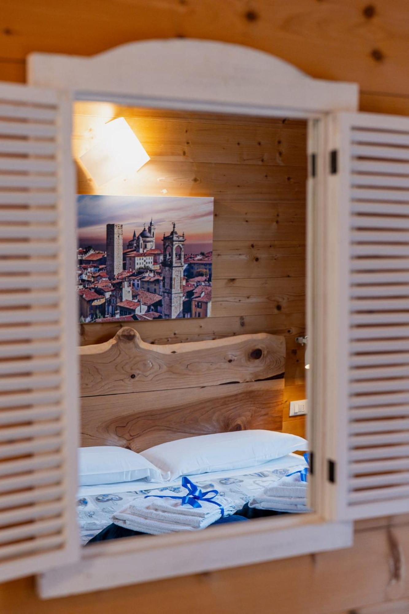 Agriturismo La Soglia Del Parco Ranica Bagian luar foto